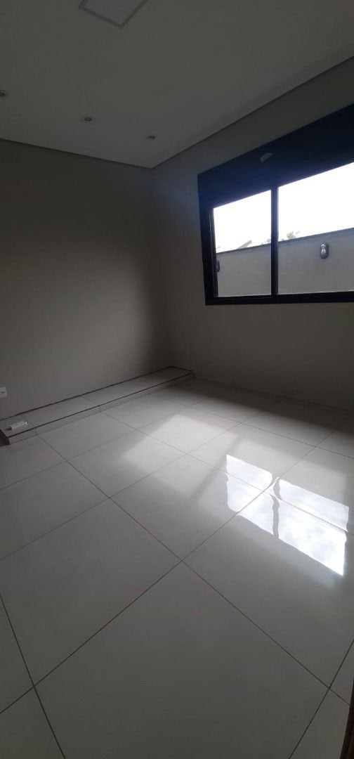 Casa à venda com 3 quartos, 3 suítes, 4 vagas e 150m² no Bonfim Paulista, Ribeirão Preto (SP) — foto 27 de 28