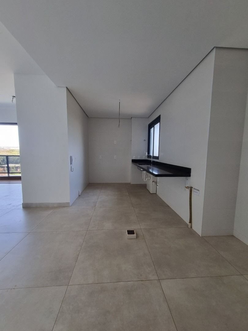 Apartamento à venda com 4 quartos, 4 suítes, 3 vagas e 170m² no Vila do Golf, Ribeirão Preto (SP) — foto 2 de 30