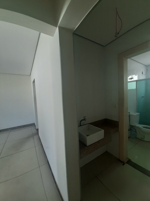 Casa à venda com 5 quartos, 2 suítes, 5 vagas e 245m² no Sao Joao Batista (venda Nova), Belo Horizonte (MG) — foto 19 de 30