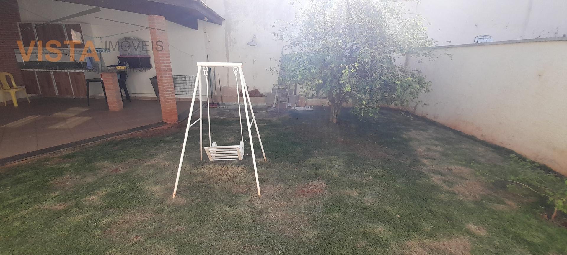Casa à venda com 3 quartos, 1 suíte, 2 vagas e 192m² no Jardim Nova São João, São João da Boa Vista (SP) — foto 21 de 25