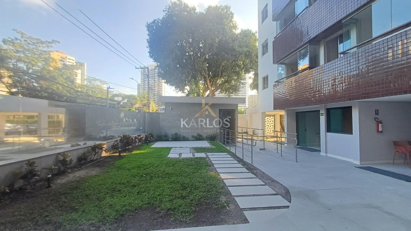 Apartamento à venda com 3 quartos, 1 banheiro, 1 vaga e 118m² no Casa Forte, Recife — foto principal