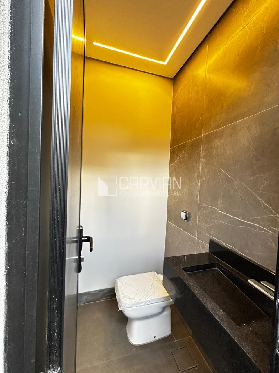 Casa à venda com 3 quartos, 3 suítes, 4 vagas e 144m² no Jardim Valencia, Ribeirão Preto (SP) — foto 19 de 24