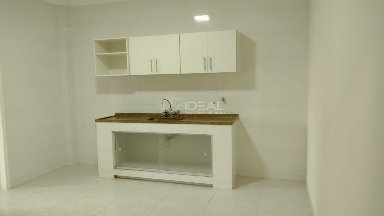 apartamento de 2 quartos sendo 1 suítes disponível para locação no Centro - Campos dos Goytacazes, RJ