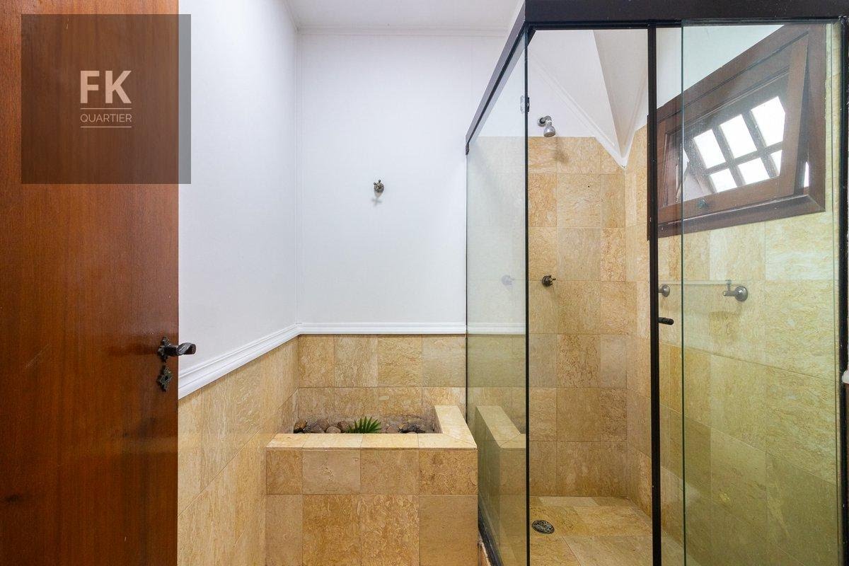 Casa para alugar com 4 quartos, 4 suítes, 5 vagas e 525m² no Alphaville, Santana de Parnaíba (SP) — foto 23 de 30