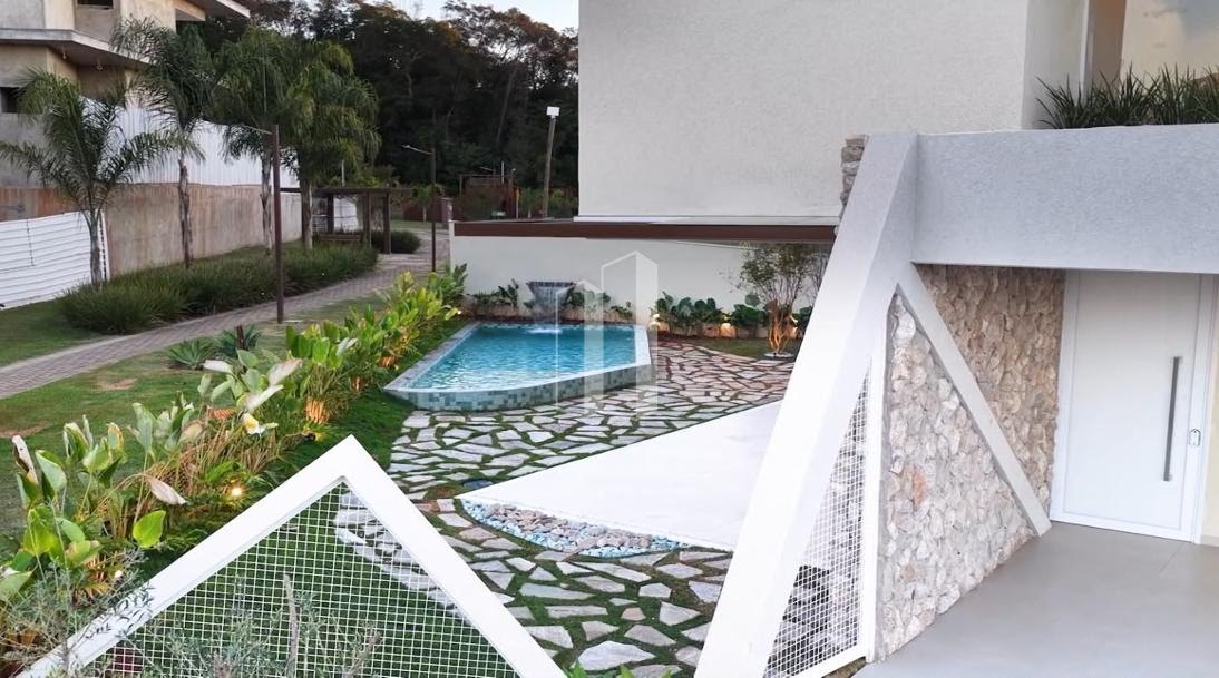 Casa à venda com 5 quartos, 5 suítes, 3 vagas e 387m² no Jardins França, Goiânia (GO) — foto 5 de 20