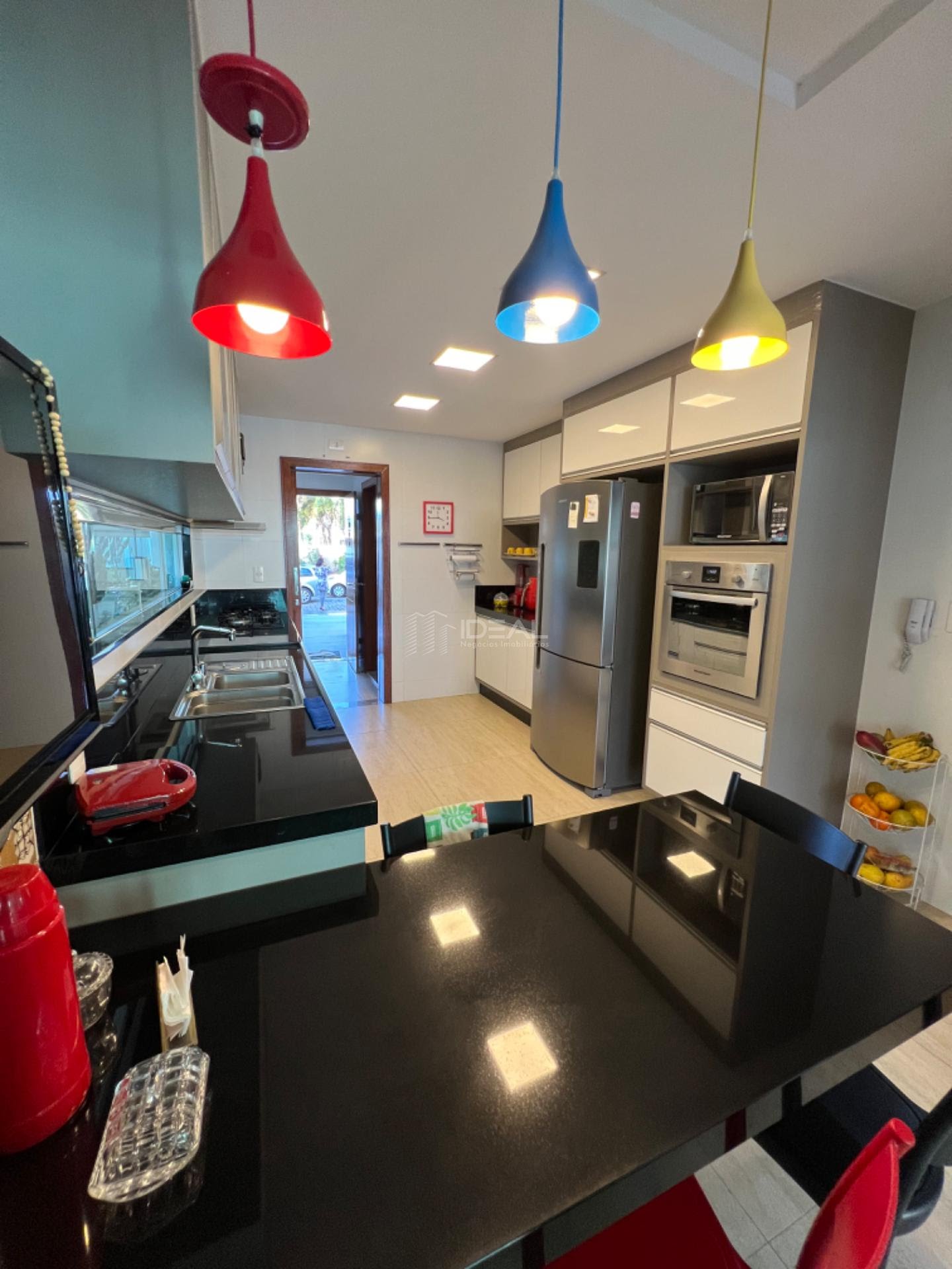 Casa à venda com 5 quartos, 4 suítes, 4 vagas e 330m² no Parque Santo Amaro, Campos dos Goytacazes (RJ) — foto 14 de 30