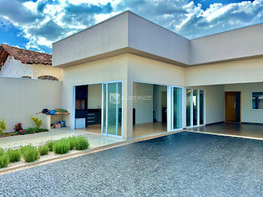 Casa em JK  -  Catalão