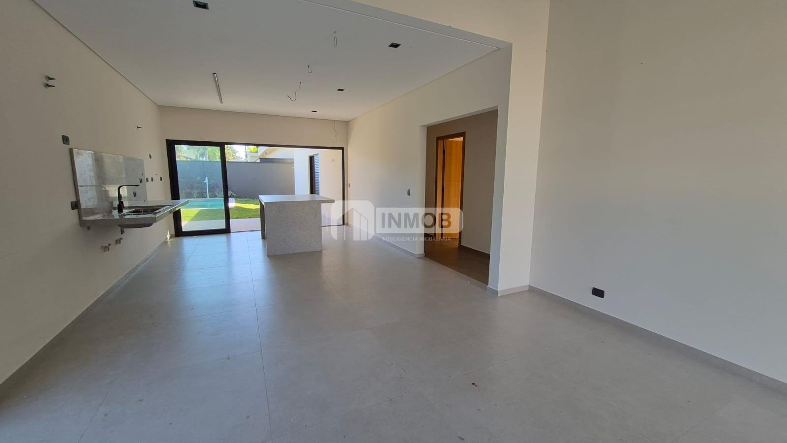 Casa à venda com 3 quartos, 1 suíte, 4 vagas e 165m² no Jardim Jaragua, Tremembé (SP) — foto 7 de 30
