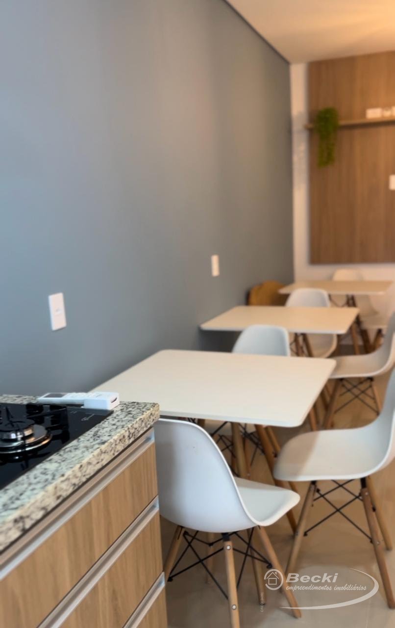 Apartamento à venda com 2 quartos, 1 banheiro, 1 vaga e 61m² no Costa e Silva, Joinville (SC) — foto 8 de 11