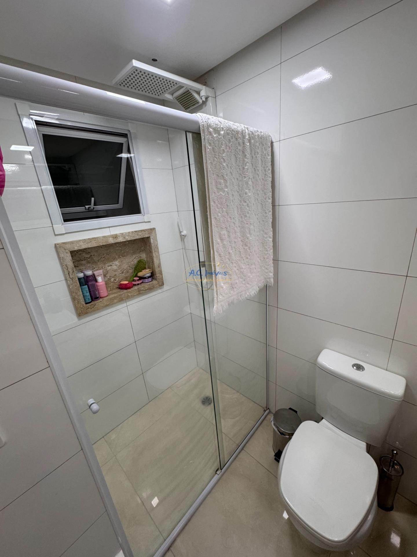 Apartamento à venda com 2 quartos, 1 suíte, 2 vagas e 82m² no Guilhermina, Praia Grande (SP) — foto 13 de 16