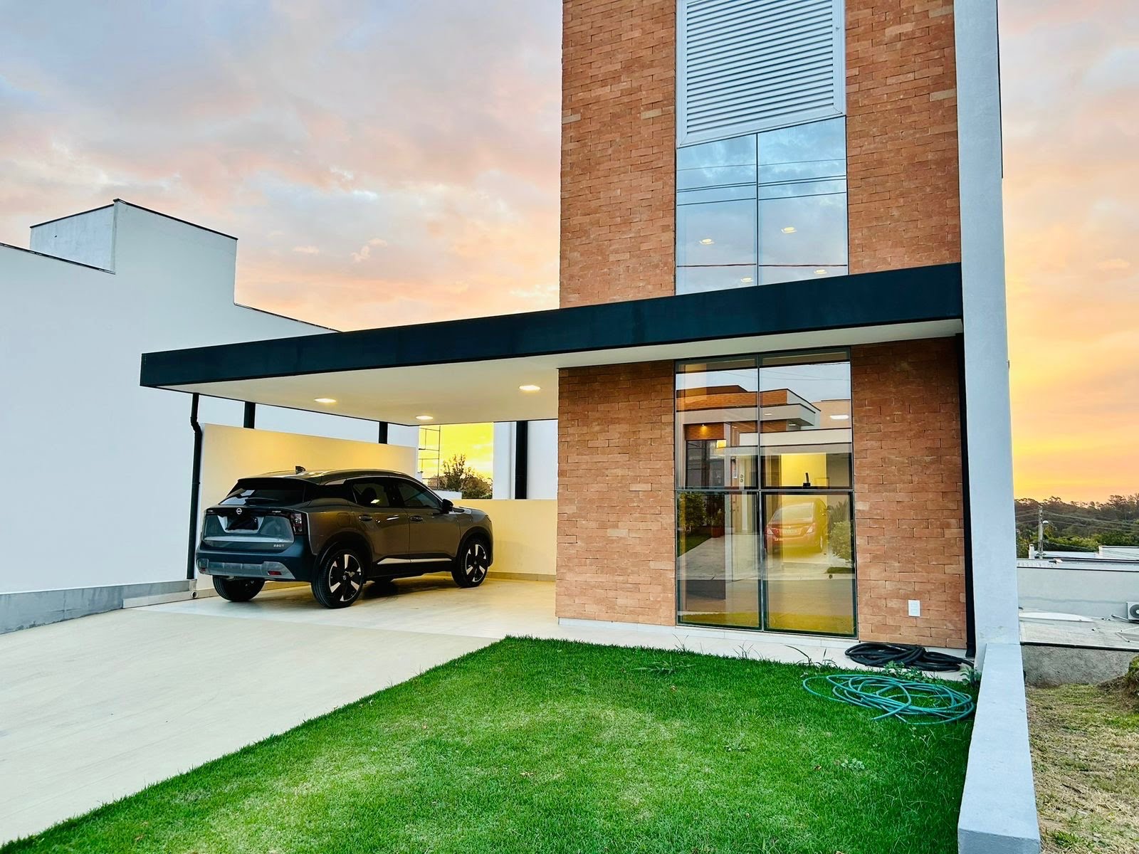 Casa à venda com 3 quartos, 1 suíte, 4 vagas e 198m² no Mantova, Indaiatuba (SP) — foto 2 de 30