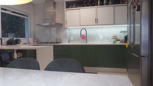 Apartamento à venda com 3 quartos, 3 suítes, 2 vagas e 186m² no Jurerê, Florianópolis (SC) — foto 24 de 30