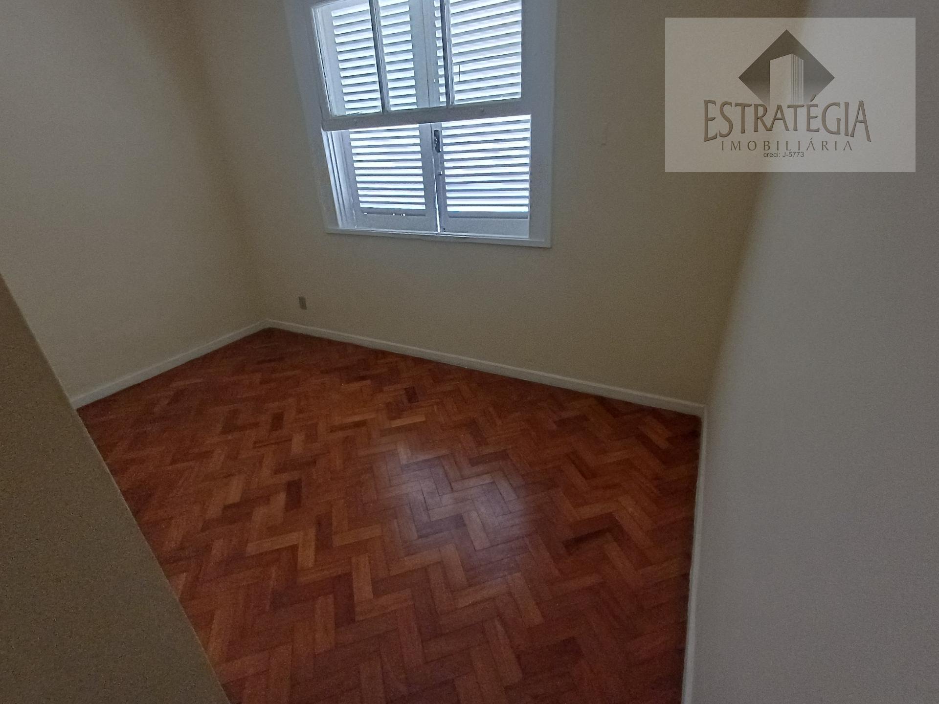Apartamento para alugar com 3 quartos, 1 banheiro e 1 vaga no Valparaíso, Petrópolis (RJ) — foto 14 de 16