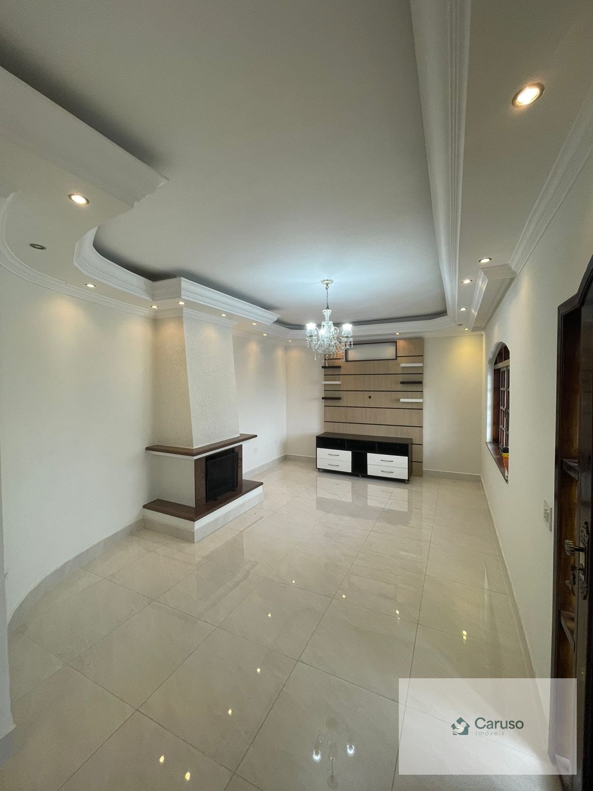 Casa à venda com 3 quartos, 1 suíte, 5 vagas e 259m² no Condomínio Country Club, Arujá (SP) — foto 8 de 23