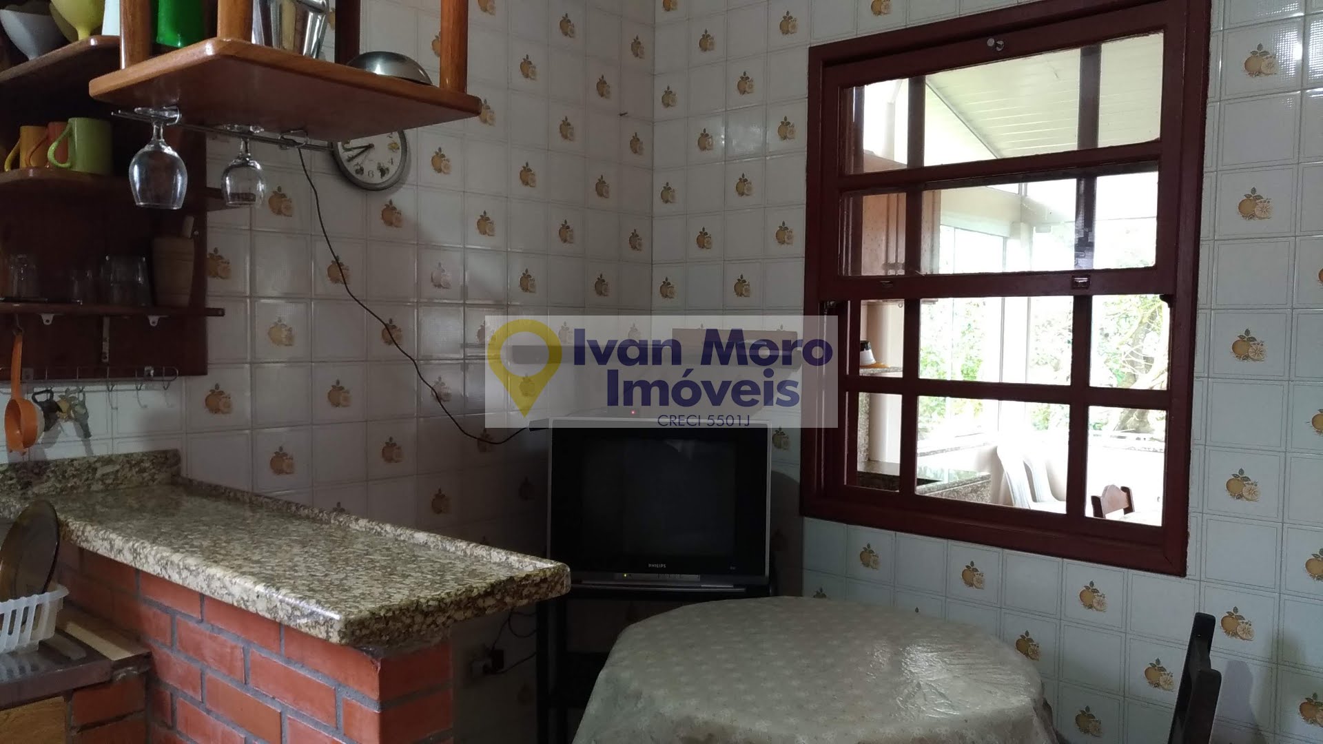 Casa para alugar com 4 quartos, 1 suíte, 4 vagas e 200m² no Daniela, Florianópolis (SC) — foto 8 de 30