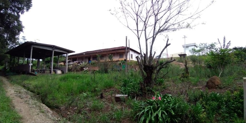 Terreno à venda com 107000m² de terreno no Centro Residencial, Arujá (SP) — foto 2 de 8