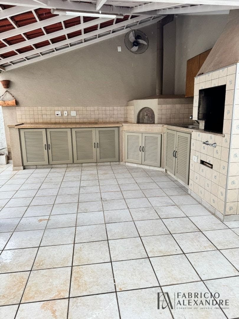 Casa à venda com 4 quartos, 4 suítes, 4 vagas e 210m² no Green Village I, São José do Rio Preto (SP) — foto 4 de 8