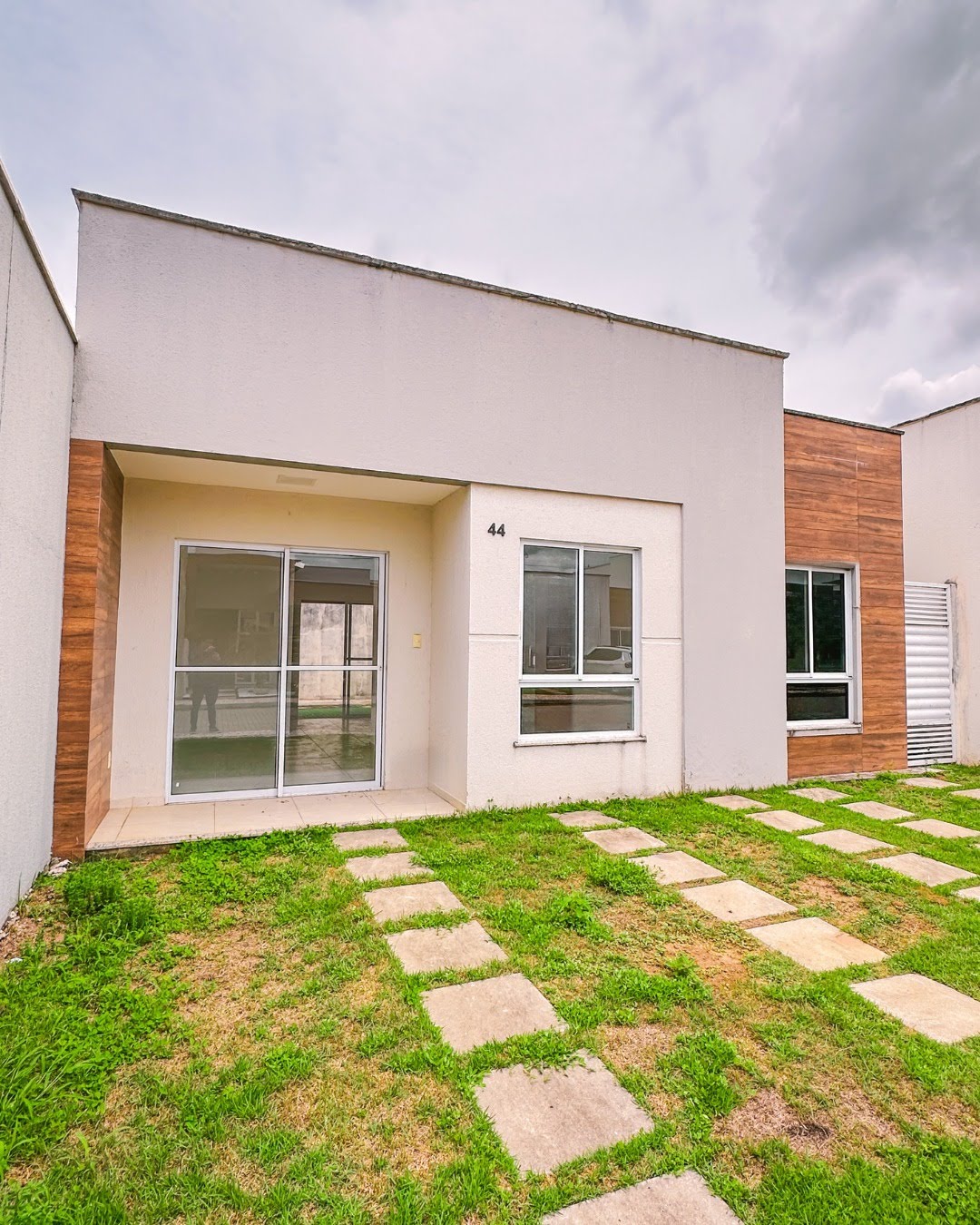 Casa à venda com 3 quartos, 1 suíte, 2 vagas e 94m² no Sim, Feira de Santana (BA) — foto 2 de 27