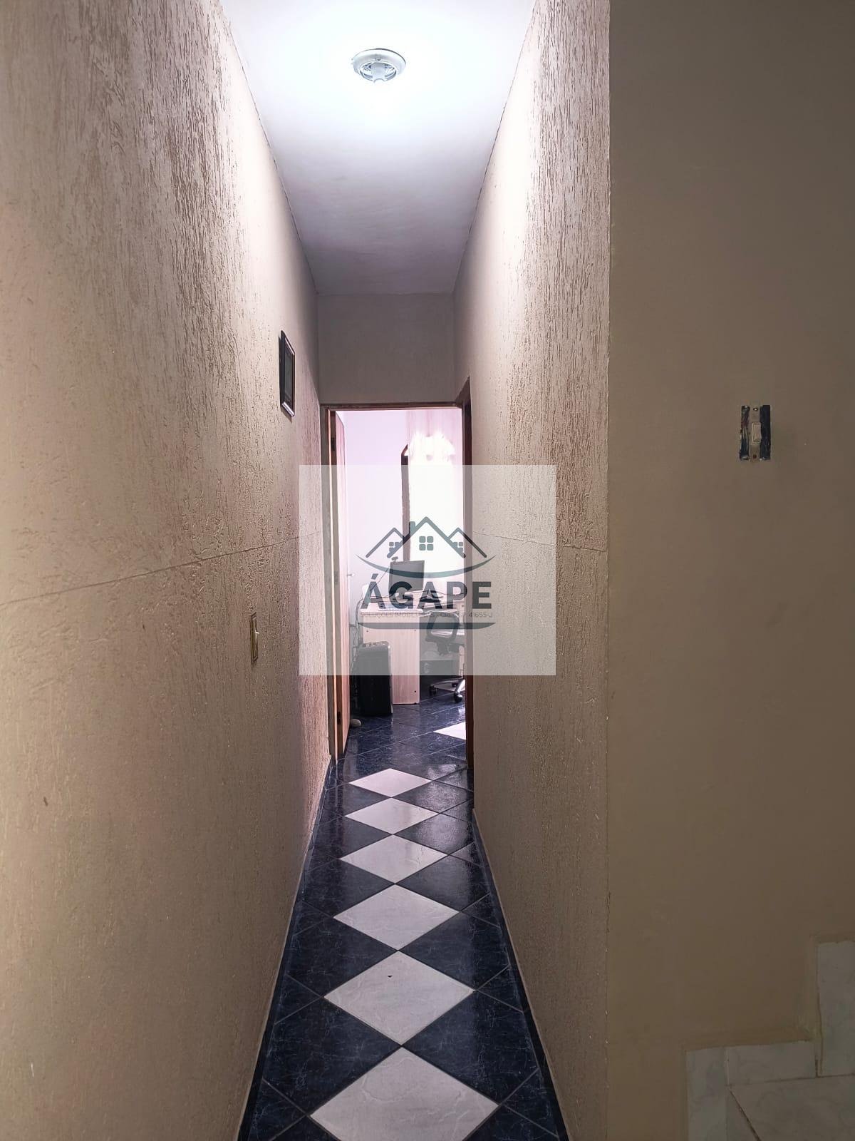 Casa à venda com 3 quartos, 1 suíte, 2 vagas e 200m² no Jardim Saint Moritz, Taboão da Serra (SP) — foto 18 de 30