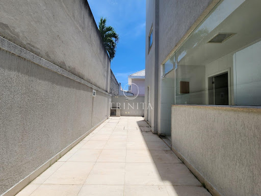 Lateral - Parque das Palmeiras - Trinità
