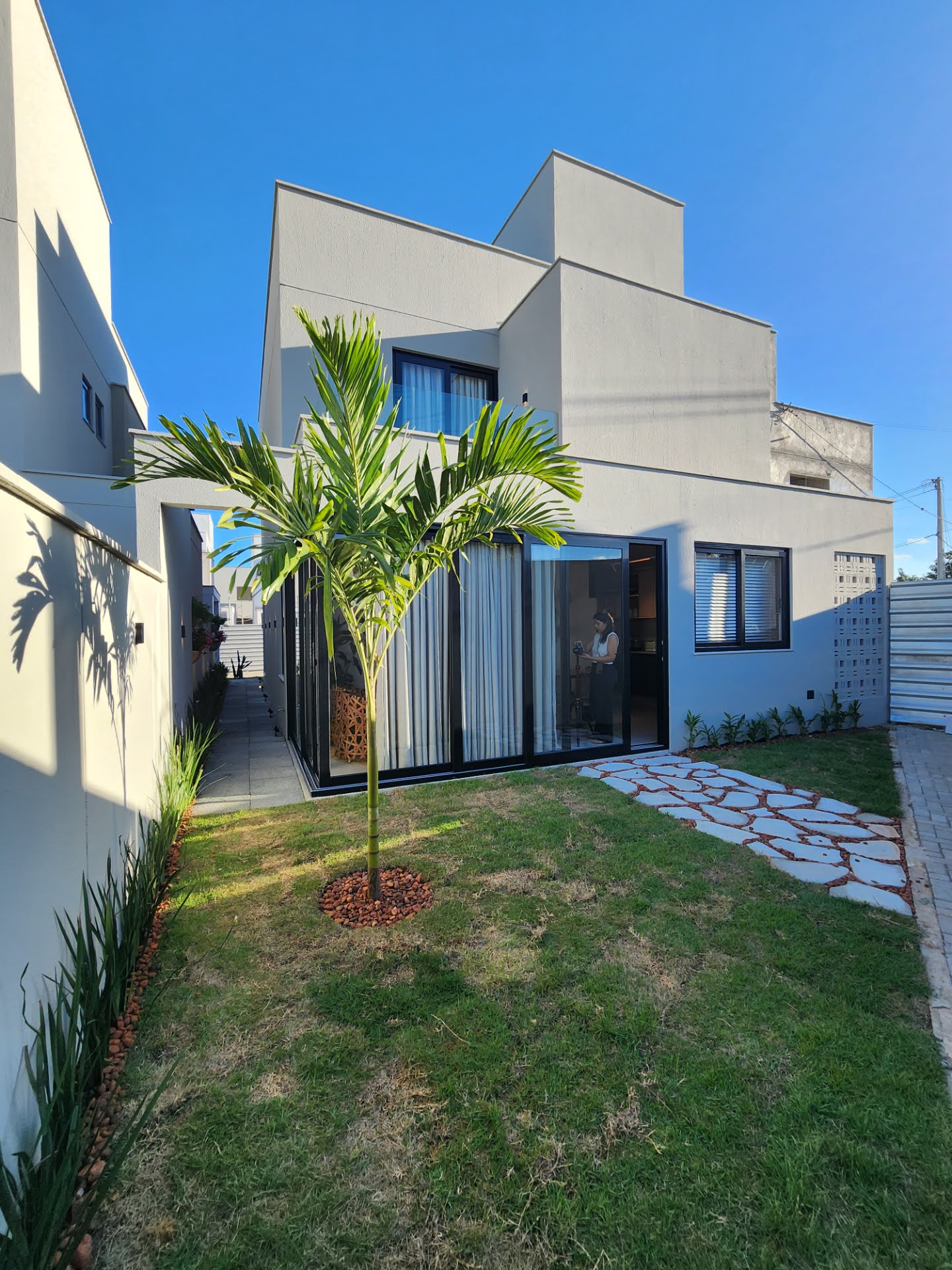 Casa à venda com 3 quartos, 3 suítes, 3 vagas e 147m² no Sim, Feira de Santana (BA) — foto 10 de 19