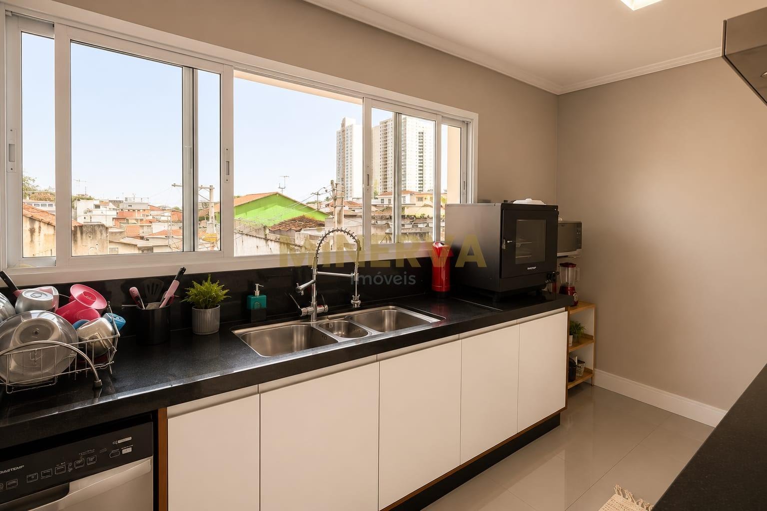 Casa à venda com 3 quartos, 3 suítes, 8 vagas e 240m² no Vila Moreira, Guarulhos (SP) — foto 7 de 24