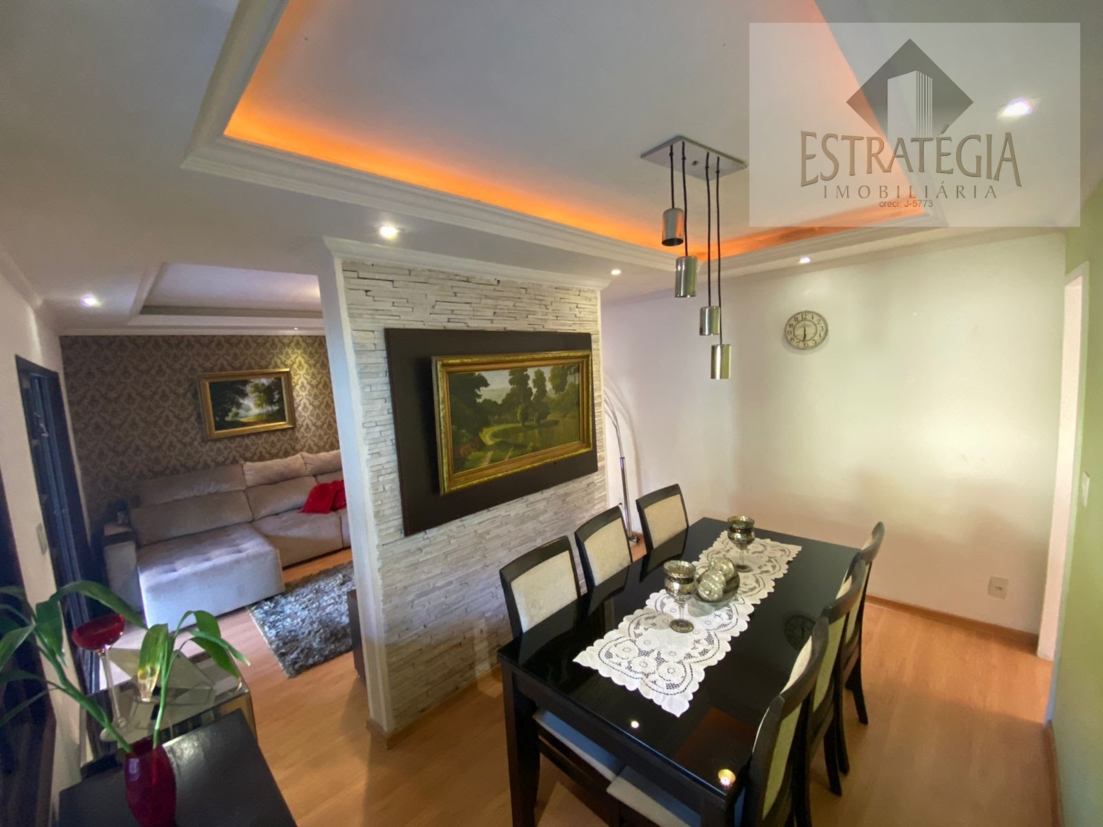 Casa à venda com 2 quartos, 3 banheiros, 4 vagas e 240m² no Bingen, Petrópolis (RJ) — foto 10 de 11