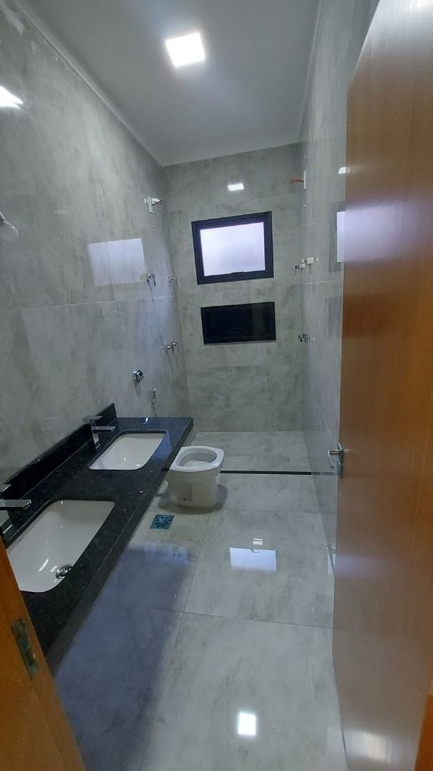 Casa à venda com 3 quartos, 1 suíte, 4 vagas e 167m² no Santa Marta, Ribeirão Preto (SP) — foto 24 de 27