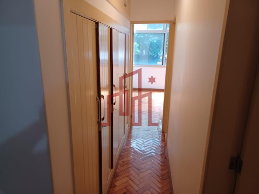 Apartamento à venda no Leblon, RJ: 130m², 3 quartos, 2 banheiros. Oportunidade por R$ 3.550.000!