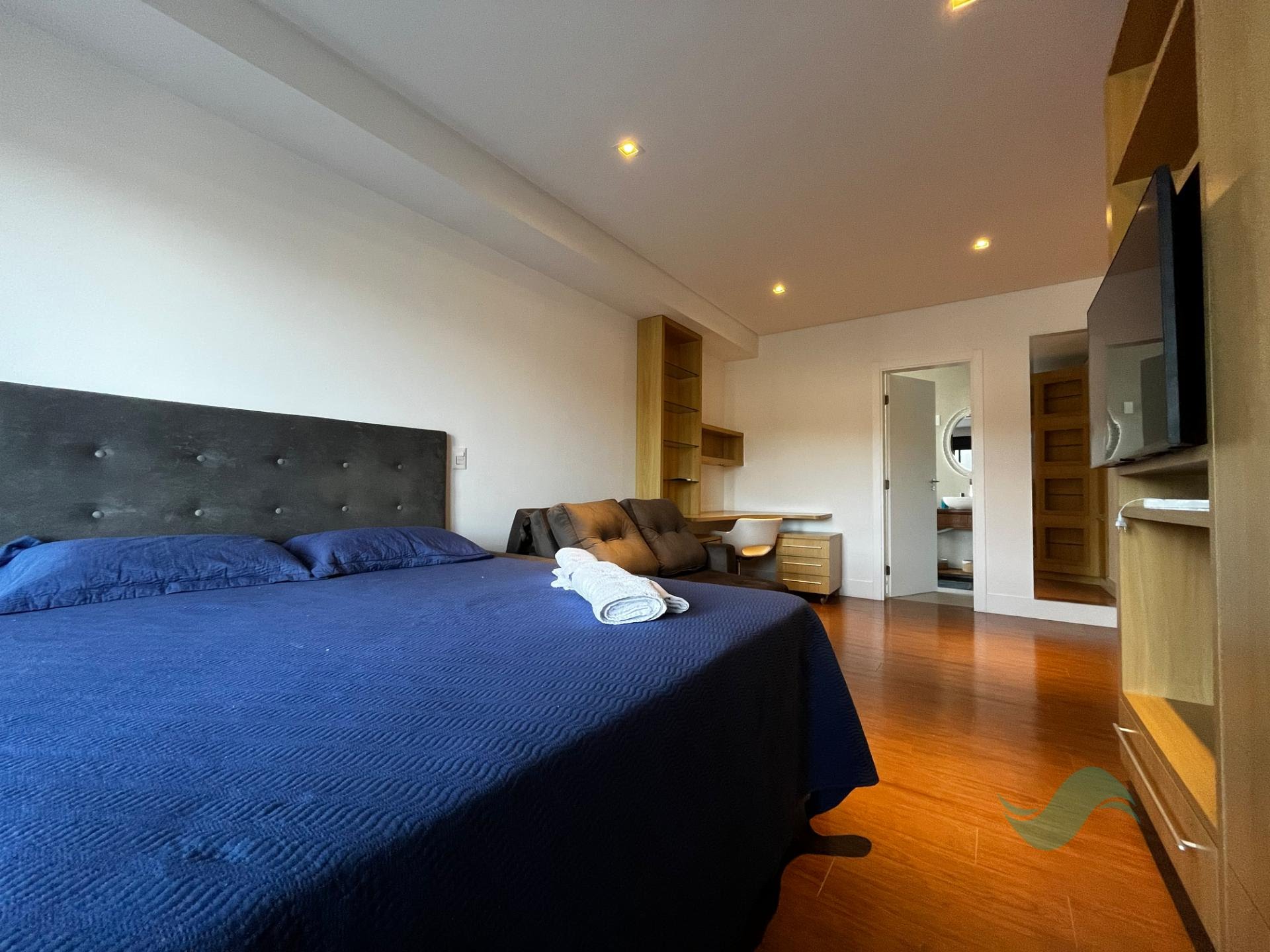 Cobertura à venda com 4 quartos, 4 suítes, 3 vagas e 240m² no Jurerê, Florianópolis (SC) — foto 9 de 19
