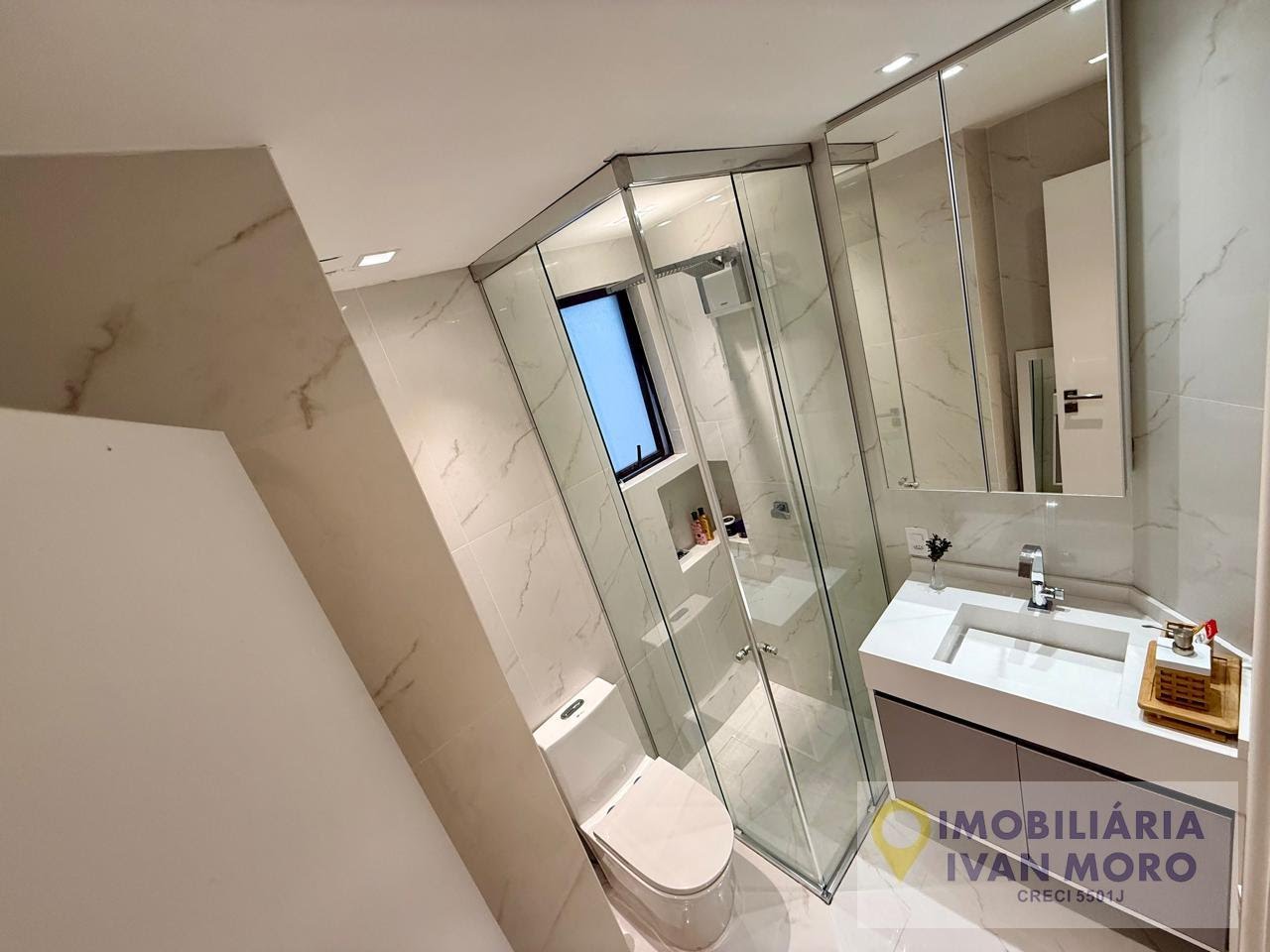 Apartamento à venda com 2 quartos, 1 suíte, 1 vaga e 63m² no Jurerê, Florianópolis (SC) — foto 9 de 20