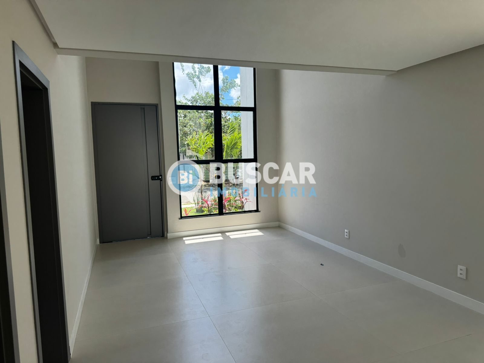 Casa à venda com 4 quartos, 3 suítes, 4 vagas e 314m² no Sim, Feira de Santana (BA) — foto 4 de 11