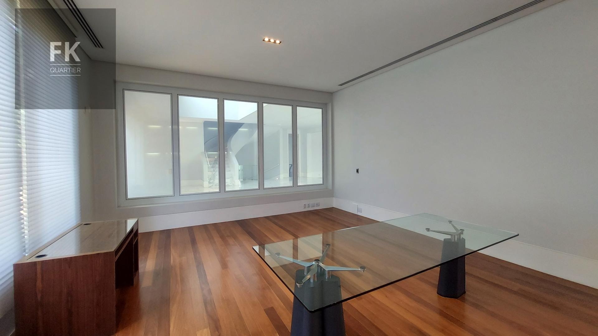Casa à venda com 5 quartos, 5 suítes, 15 vagas e 1582m² no Alphaville Residencial Zero, Barueri (SP) — foto 7 de 30