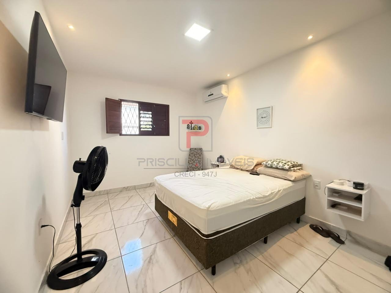 Casa à venda com 4 quartos, 1 suíte, 6 vagas e 240m² no Expedicionários, João Pessoa (PB) — foto 15 de 23