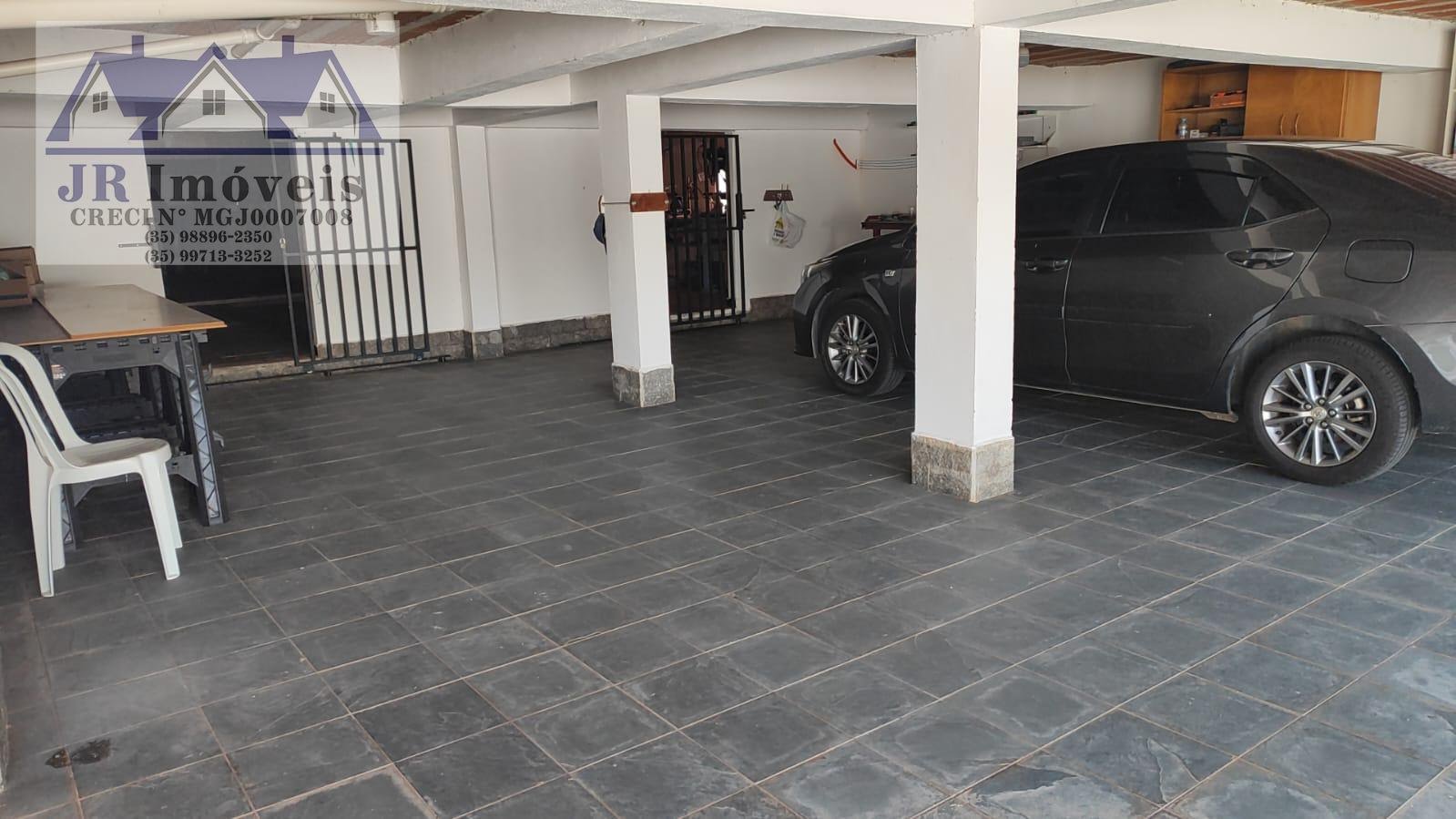 Casa à venda com 3 quartos, 1 suíte, 5 vagas e 1076m² no Estação, Piranguinho (MG) — foto 18 de 30