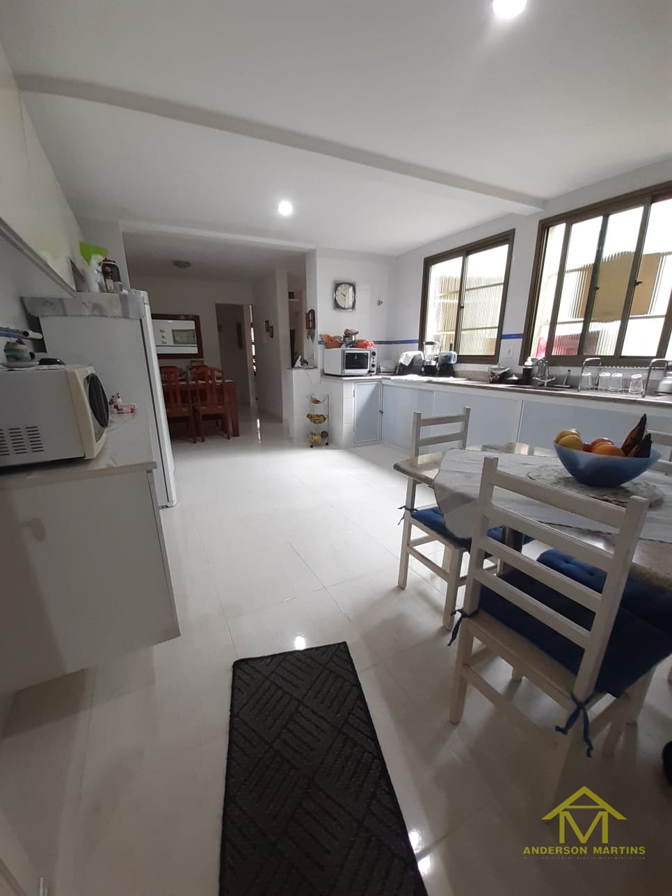 Casa à venda com 4 quartos, 3 banheiros, 3 vagas e 220m² no Itapuã, Vila Velha (ES) — foto 13 de 20