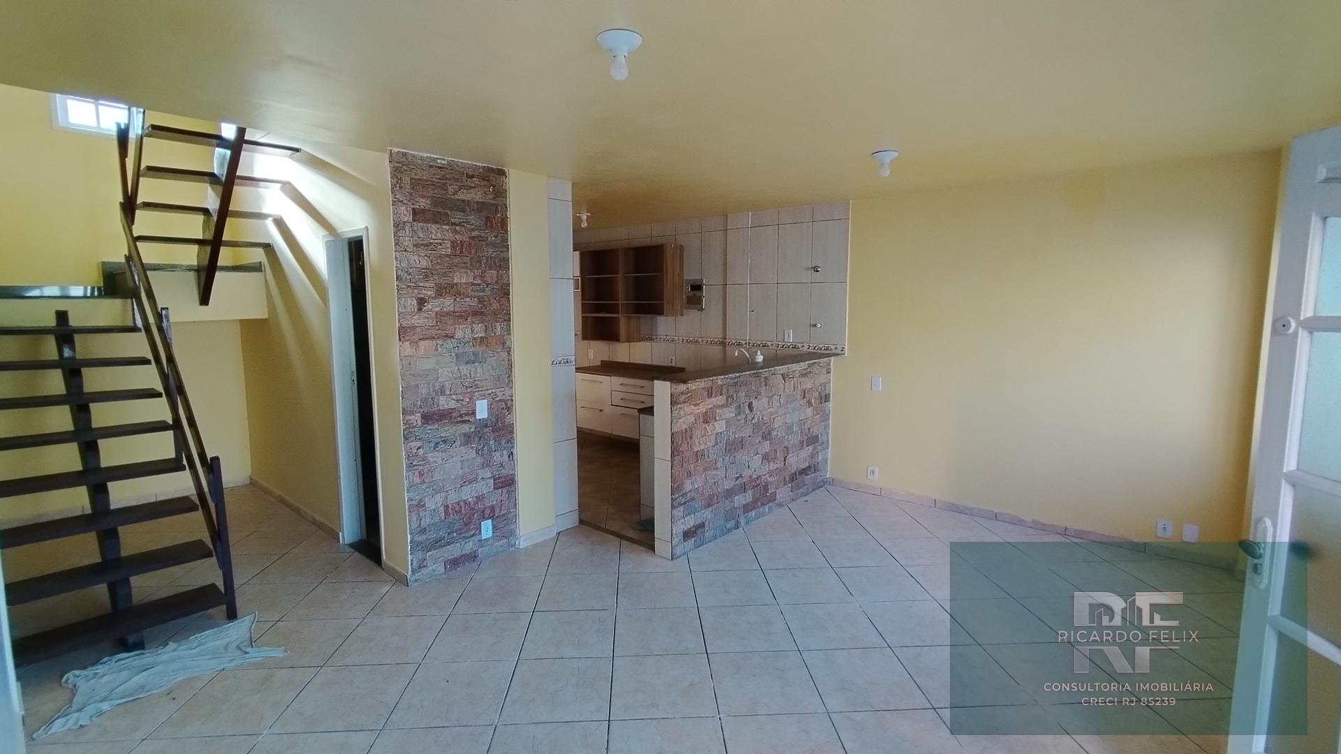Casa à venda com 3 quartos, 2 suítes, 2 vagas e 110m² no Costazul, Rio das Ostras (RJ) — foto 5 de 23
