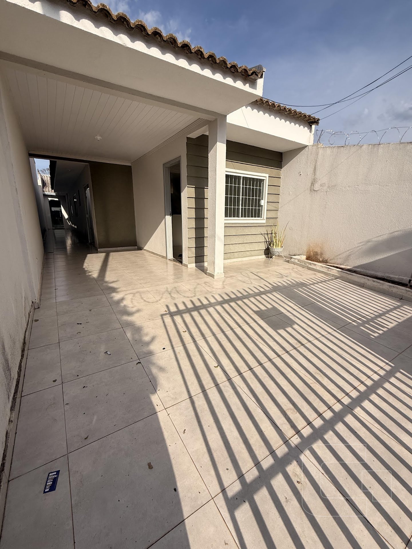 Casa à venda com 3 quartos, 1 suíte e 1 vaga no Jardim Marissol, Apucarana (PR) — foto 3 de 16