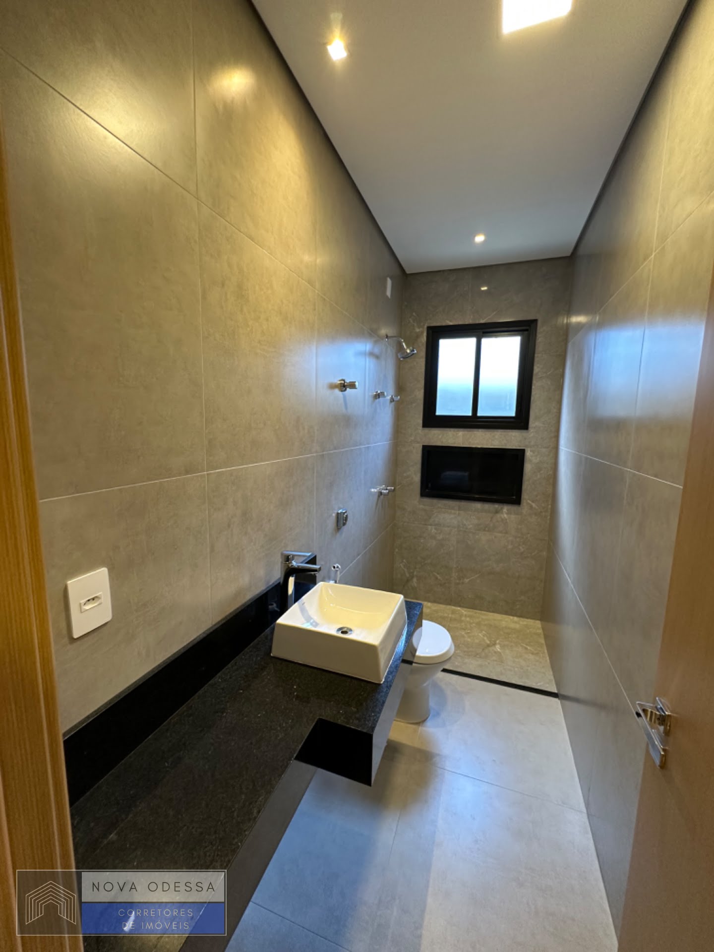 Casa à venda com 3 quartos, 1 suíte, 5 vagas e 185m² no Engenho Velho II, Nova Odessa (SP) — foto 13 de 22