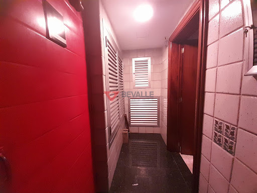 Loja para alugar no Leblon RJ, 33m², 1 banheiro, 2 vagas