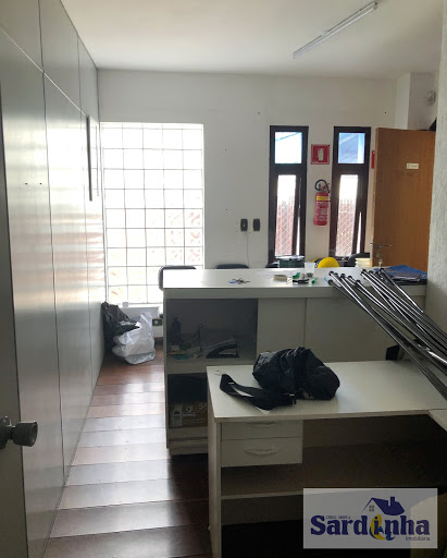 Prédio à Venda na Vila das Belezas, SP, 340m² e 7 Banheiros