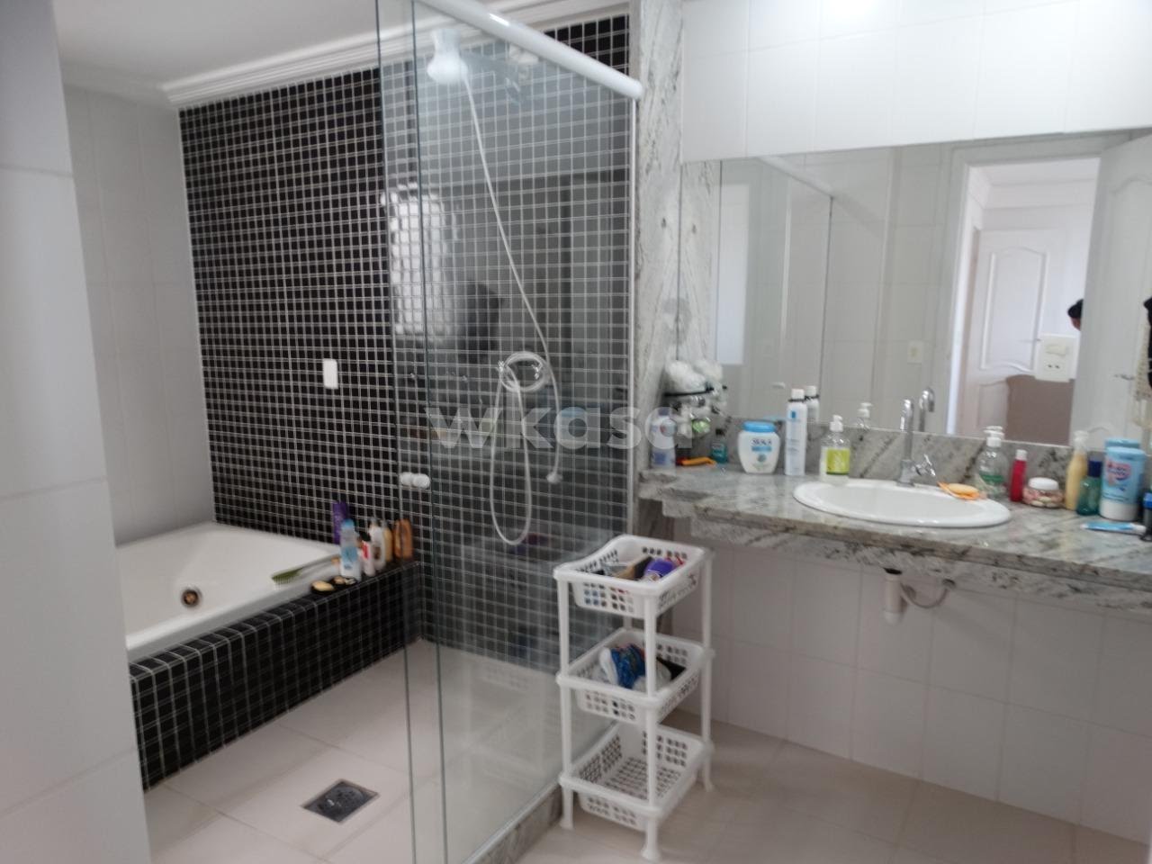 Cobertura à venda com 4 quartos, 4 suítes, 2 vagas e 268m² no Centro, Guarapari (ES) — foto 11 de 30