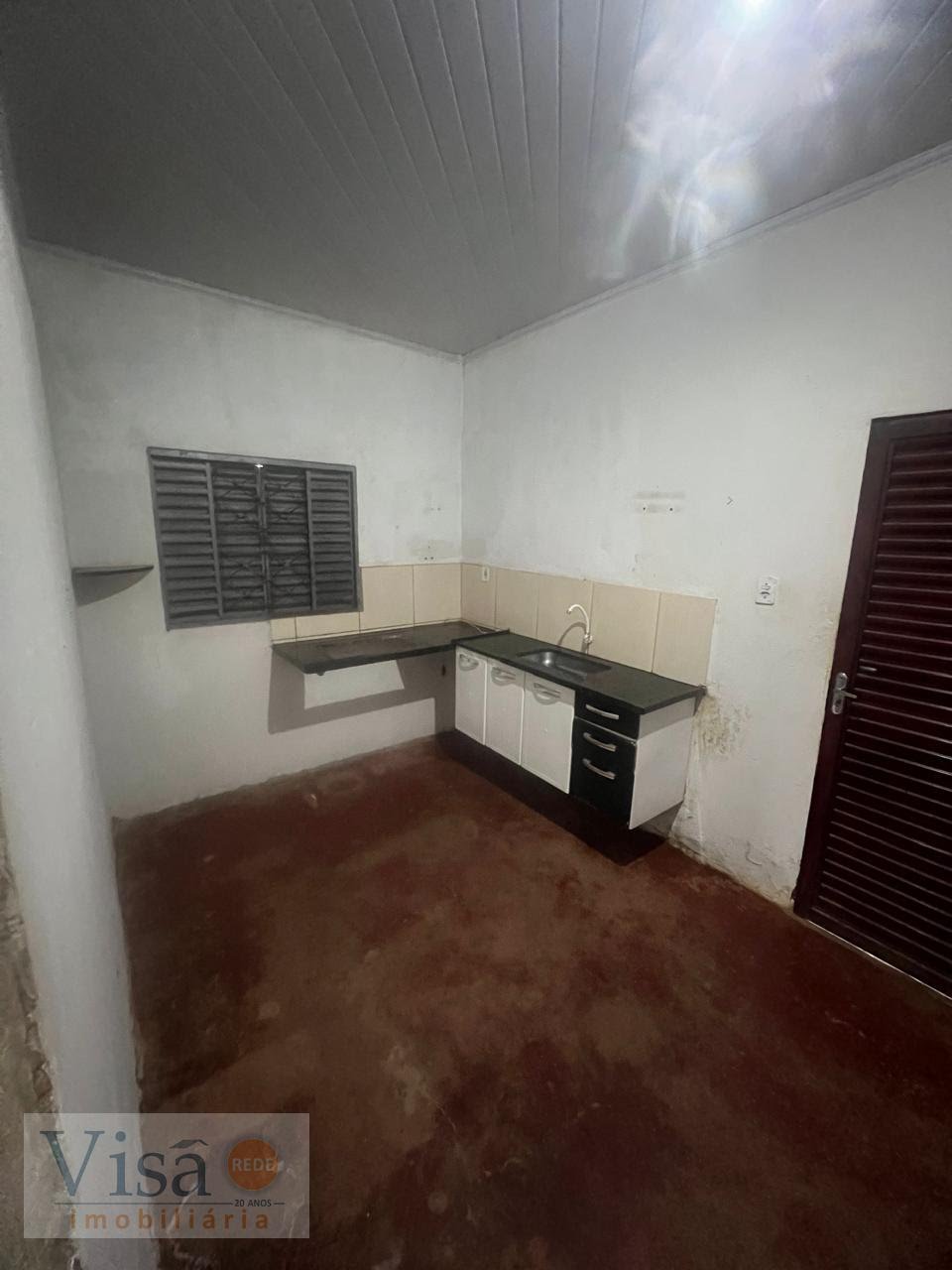 Casa para alugar com 2 quartos, 1 banheiro e 1 vaga no Paracatuzinho, Paracatu (MG) — foto 4 de 8