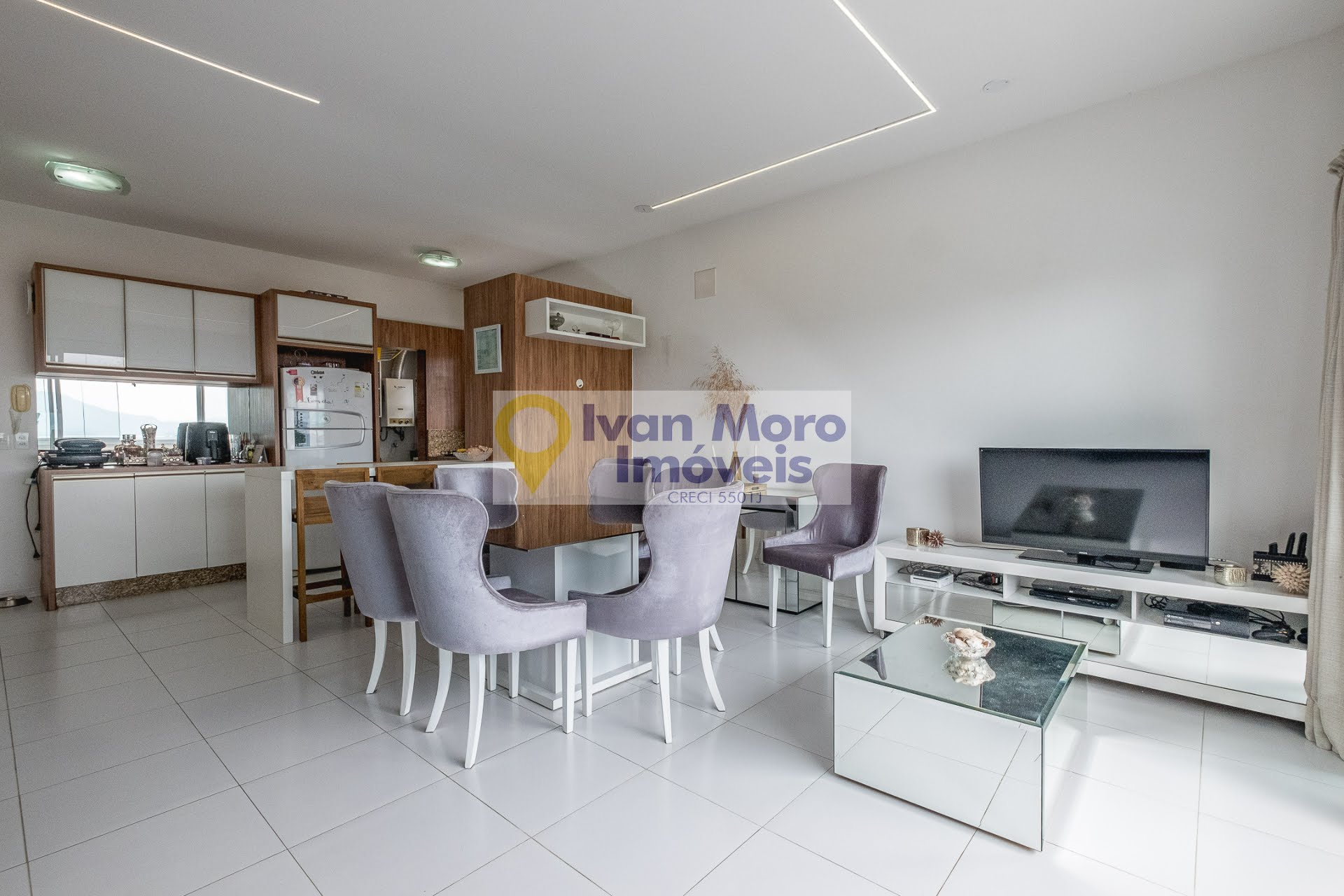 Apartamento à venda com 3 quartos, 1 suíte, 2 vagas e 104m² no Jurerê, Florianópolis (SC) — foto 3 de 17