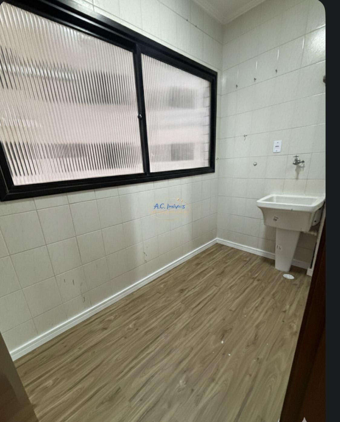 Apartamento à venda com 2 quartos, 1 suíte, 1 vaga e 100m² no Tupi, Praia Grande (SP) — foto 17 de 30