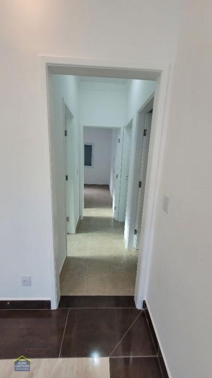 Casa à venda com 3 quartos, 3 suítes, 3 vagas e 124m² no Jardim Imperador, Praia Grande (SP) — foto 8 de 26