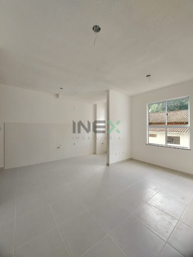 Apartamento 2 dormitórios no Bairro Espinheiros, Itajaí - SC