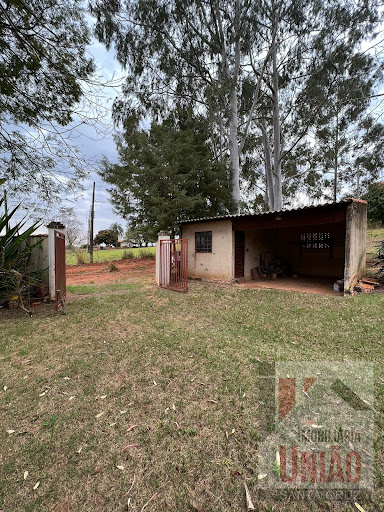 Chácara em Área Rural de Caporanga - Bairro São Sebastião  -  Santa Cruz do Rio Pardo