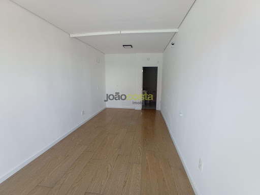 Loja para Alugar na Ponte do Imaruim, Palhoça | 19,6m²