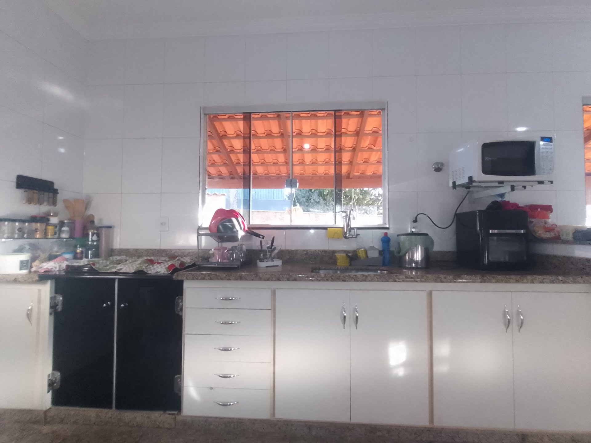 Casa à venda com 5 quartos, 1 suíte, 5 vagas e 412m² no Jardim dos Comerciários, Belo Horizonte (MG) — foto 16 de 30